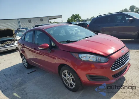 2014 Ford Fiesta Se z USA, uszkodzony, nr VIN 3FADP4BJ9EM131268